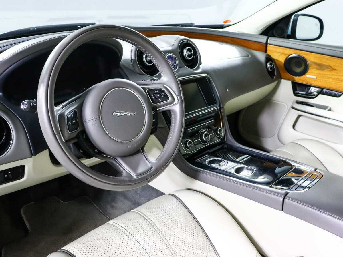 Купить Jaguar XJ, 2012, 147 181 км, фото №12