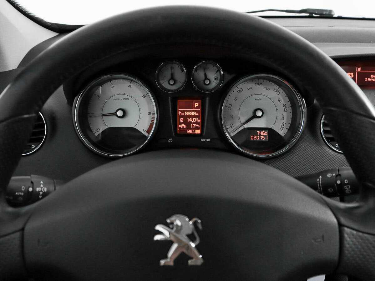 Купить Peugeot 308, 2012, 20 715 км, фото №17