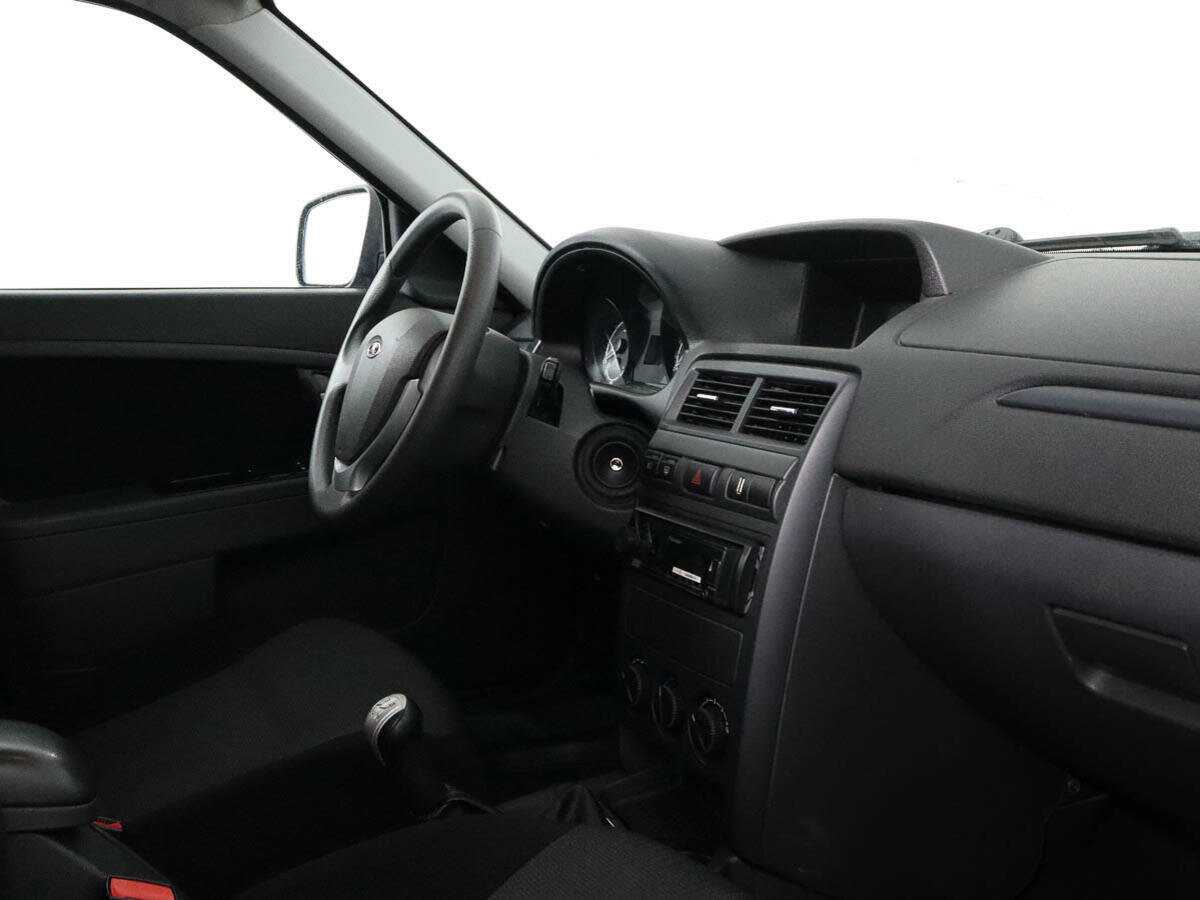 Купить Lada (ВАЗ) Priora, 2017, 140 095 км, фото №7