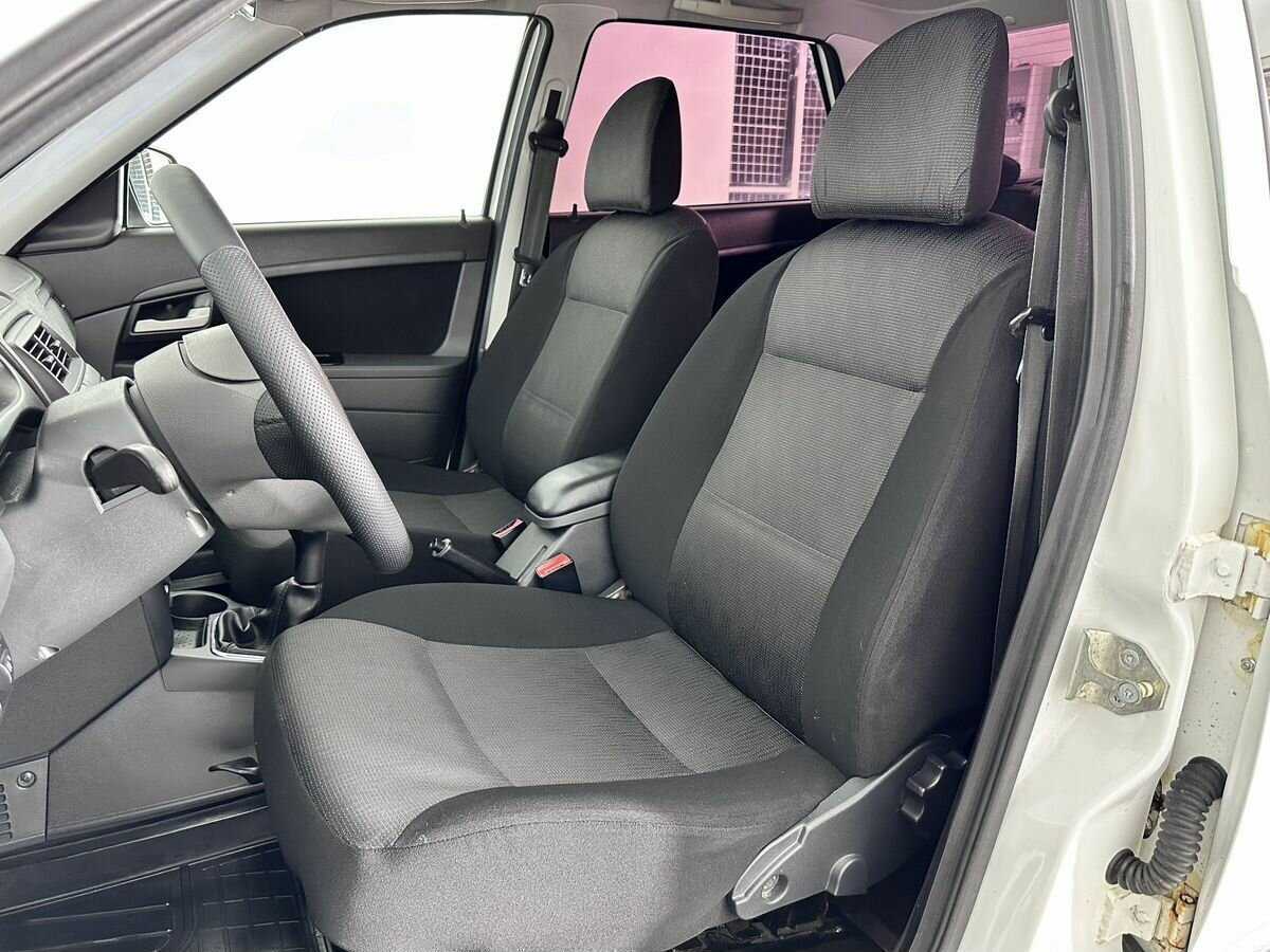 Купить Lada (ВАЗ) Priora, 2017, 118 162 км, фото №8