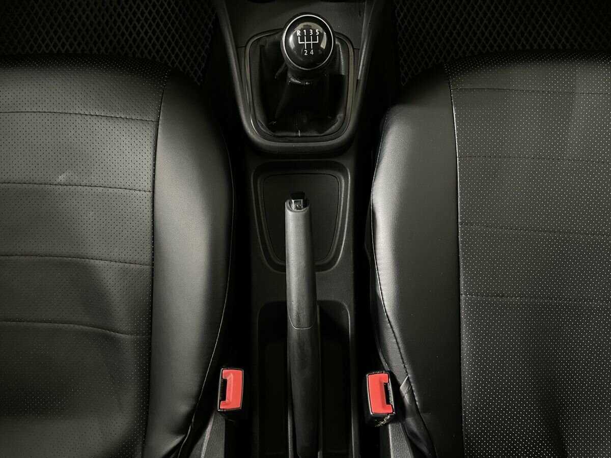 Купить Volkswagen Polo, 2017, 384 816 км, фото №13