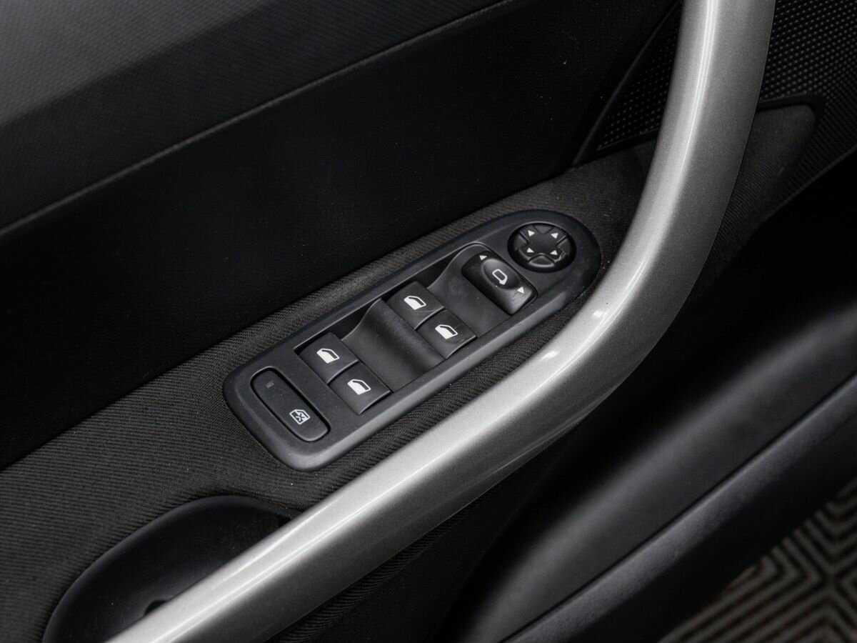 Купить Peugeot 408, 2013, 151 000 км, фото №15