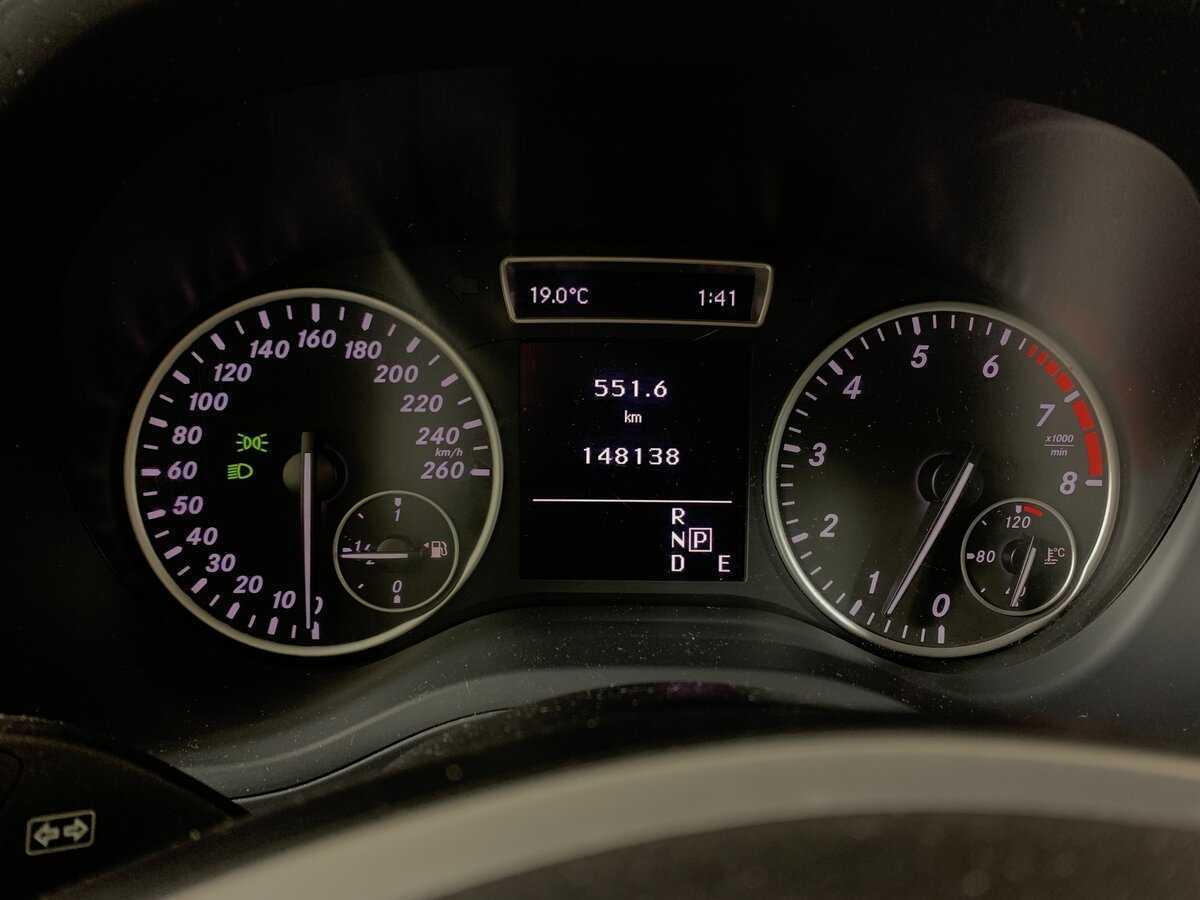 Купить Mercedes-Benz B-Класс 180, 2014, 148 137 км, фото №15