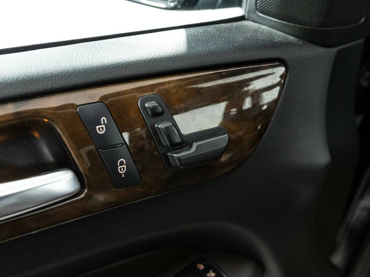 Купить Mercedes-Benz M-Класс 350, 2012, 131 000 км, фото №19