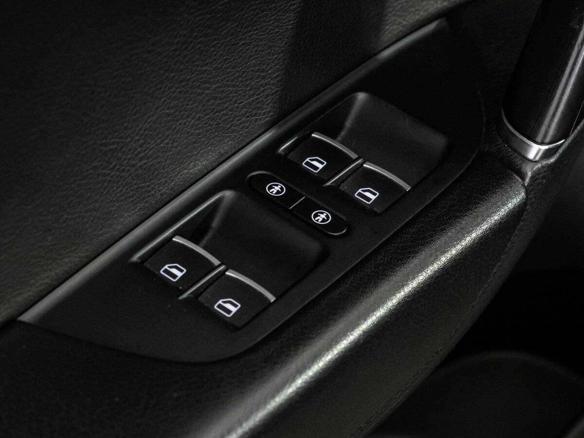 Купить Volkswagen Touareg, 2015, 224 931 км, фото №21