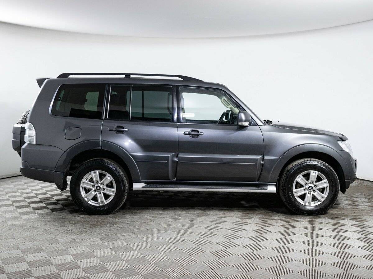 Купить Mitsubishi Pajero, 2013, 359 965 км, фото №4