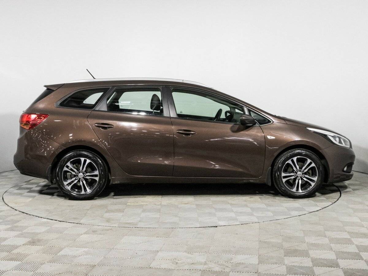 Купить Kia Ceed, 2013, 217 370 км, фото №4