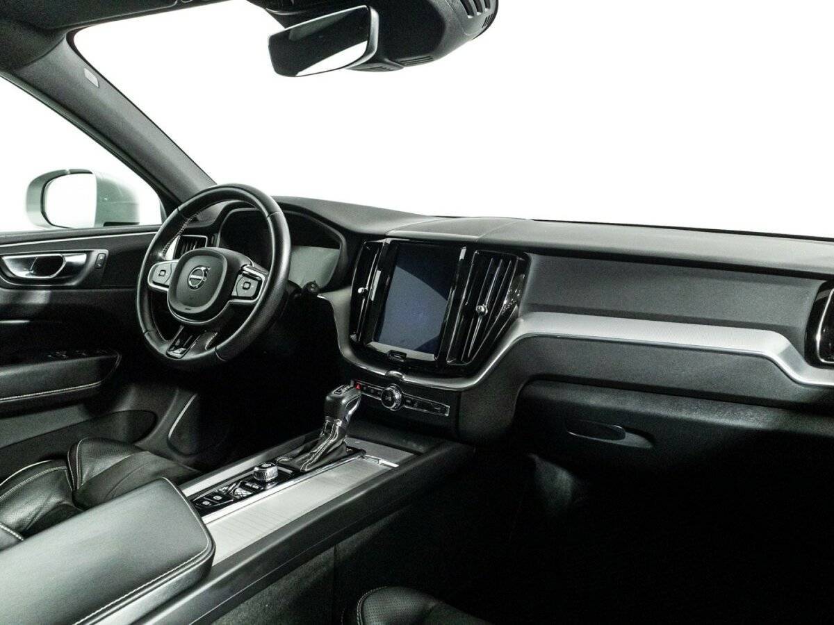 Купить Volvo XC60, 2018, 112 295 км, фото №9