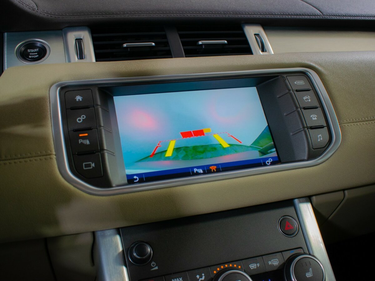 Купить Land Rover Range Rover Evoque I Рестайлинг, 2017, 109 432 км, фото №13