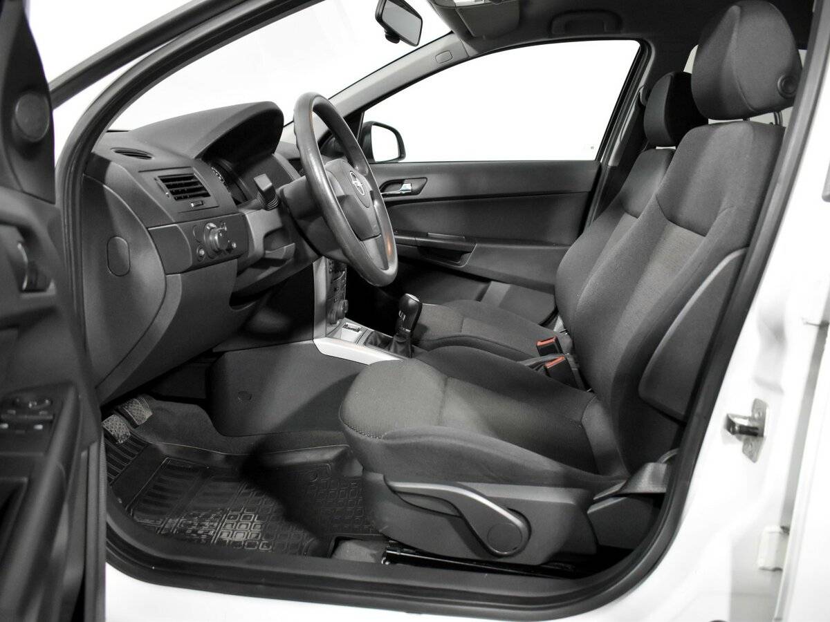 Купить Opel Astra H Рестайлинг, 2013, 65 500 км, фото №9