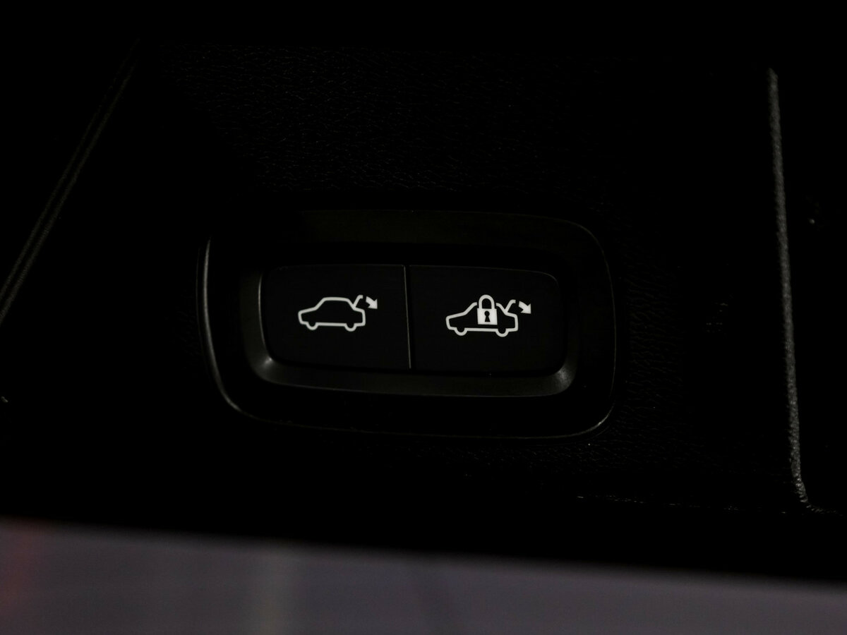 Купить Volvo XC60 II, 2019, 145 580 км, фото №24