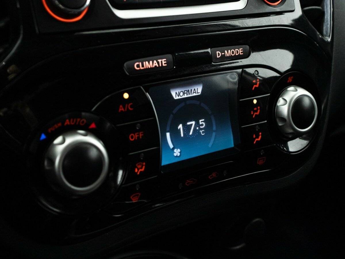 Купить Nissan Juke I Рестайлинг, 2017, 35 428 км, фото №15