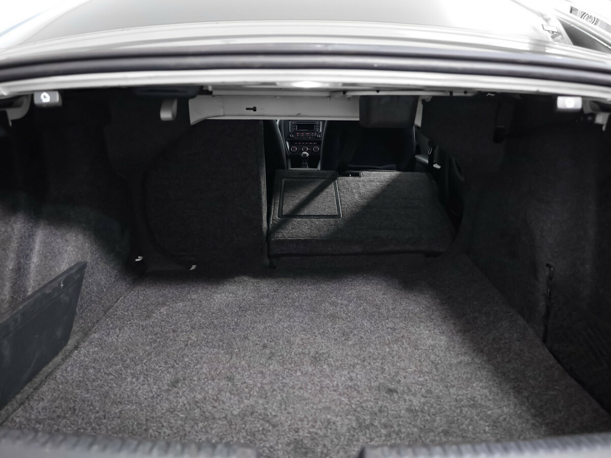 Купить Volkswagen Jetta VI Рестайлинг, 2015, 240 831 км, фото №20