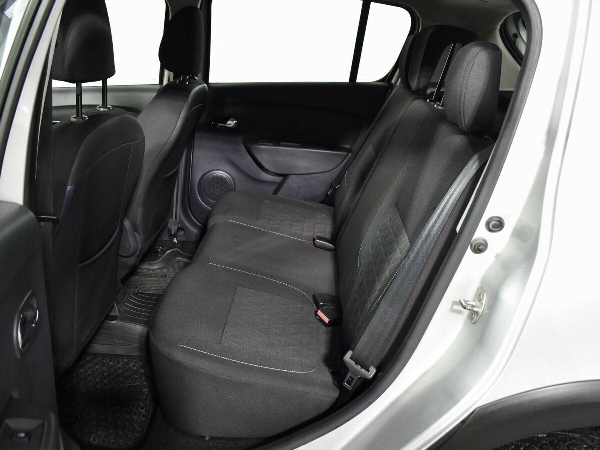 Купить Renault Sandero Stepway II, 2016, 140 000 км, фото №11