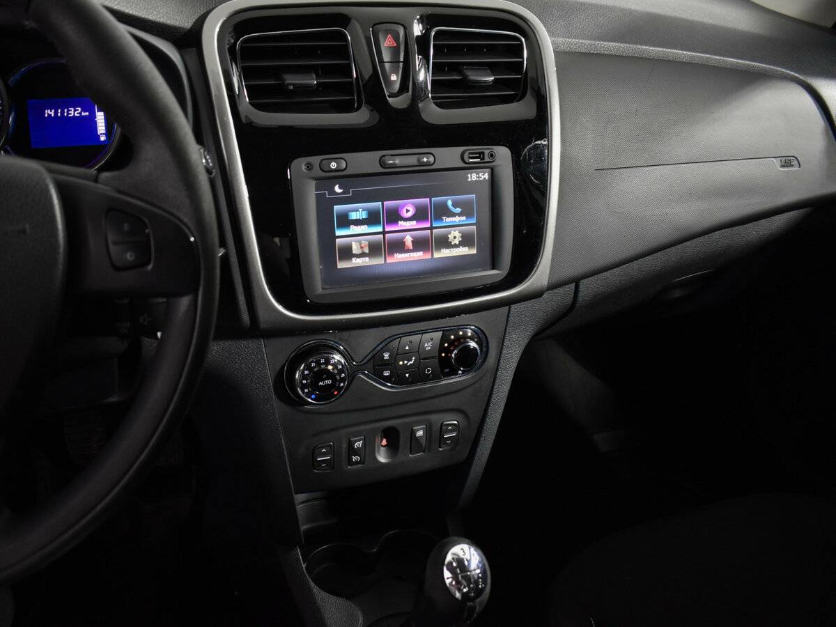 Купить Renault Sandero Stepway II, 2016, 140 000 км, фото №17