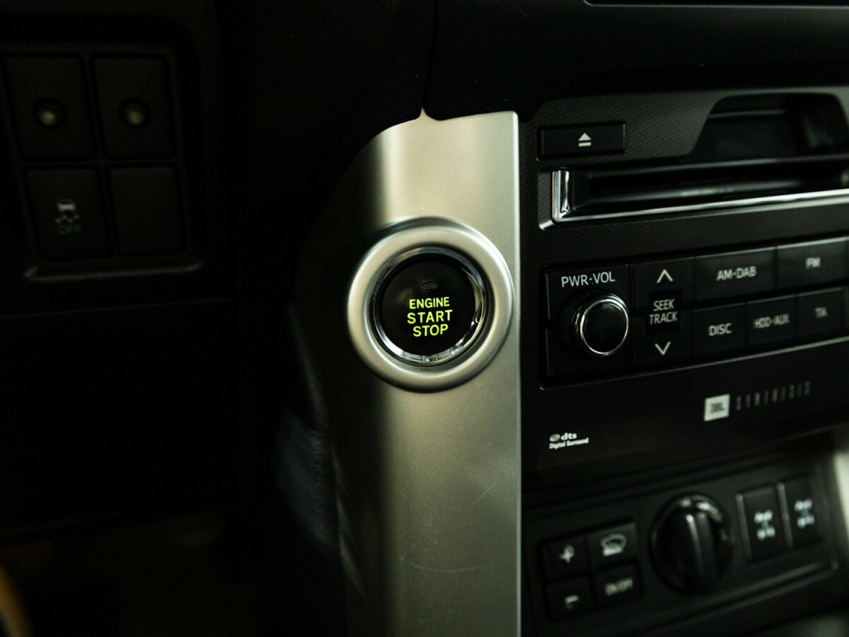 Купить Toyota Land Cruiser Prado 150 Series, 2013, 200 000 км, фото №23